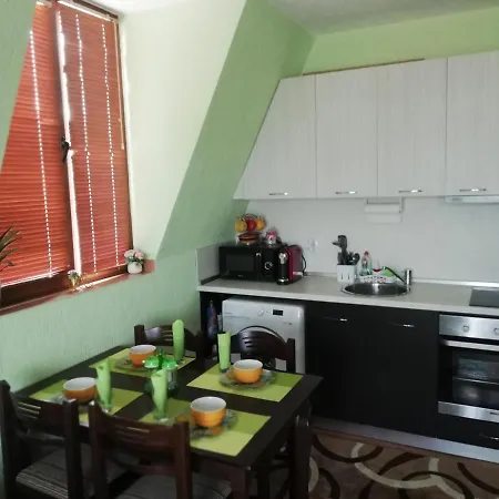 דירה Lianaapartament סנדנסקי